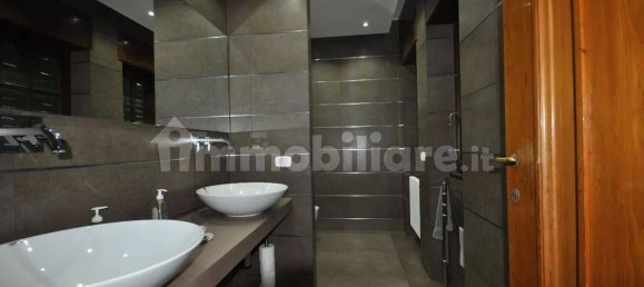 3 غرف نوم فيلا في Buguggiate, Italy رقم 333089 12