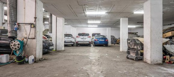 585m² Commercial property in Granada, Spain No. 180714 17