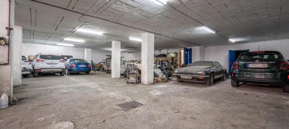 585m² Commercial property in Granada, Spain No. 180714 15