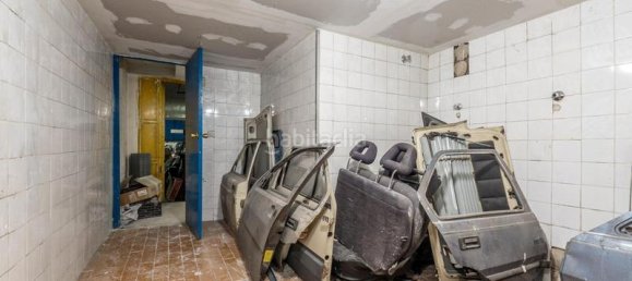 585m² Commercial property in Granada, Spain No. 180714 23