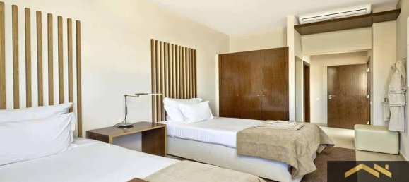 Вилла с 4 спальнями в Албуфейра, Португалия № 156828 13