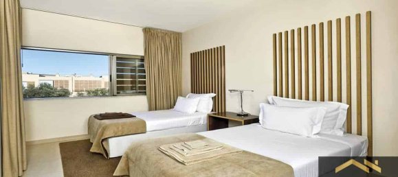 Вилла с 4 спальнями в Албуфейра, Португалия № 156828 12