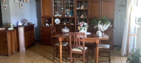 3-salle Appartement à Broni, Italy No. 289621 3