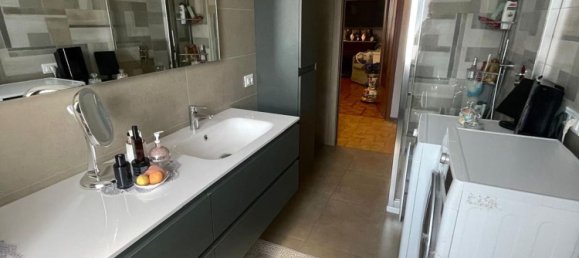 3-salle Appartement à Broni, Italy No. 289621 18