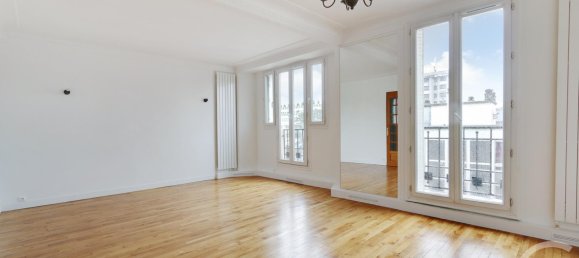 Apartamento de 3 dormitorios en Paris, France No. 174438 16