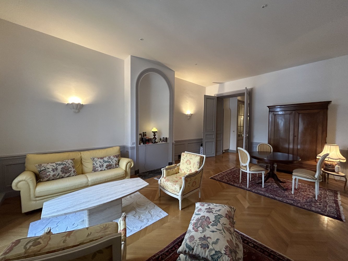 Apartamento de 2 dormitorios en Saint-Die-des-Vosges, France No. 99350