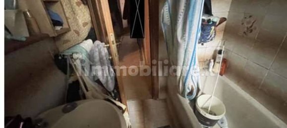 2 bedrooms Apartment in Milan, Italy No. 273597 9