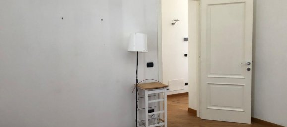 3 rooms Apartment in Poggibonsi, Italy No. 45319 8