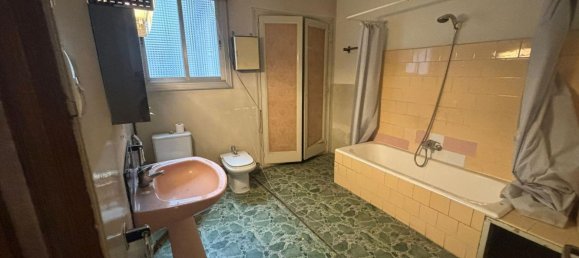 4 bedrooms Apartment in Sant Marti, Spain No. 137108 6