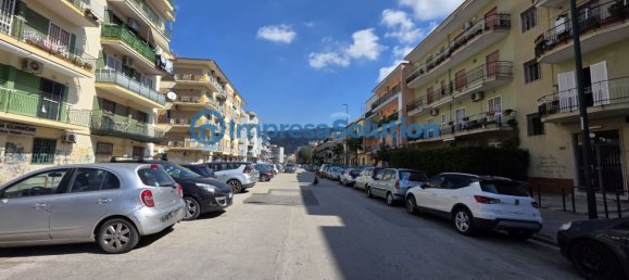 20m² Commercial property in Naples, Italy No. 349531 2