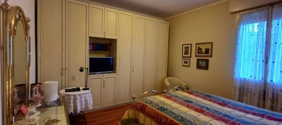3 bedrooms Apartment in Bologna, Italy No. 352617 9