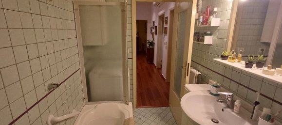 3 bedrooms Apartment in Bologna, Italy No. 352617 12