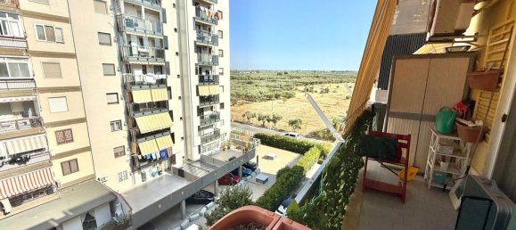 3 bedrooms Apartment in Bari, Italy No. 376014 5