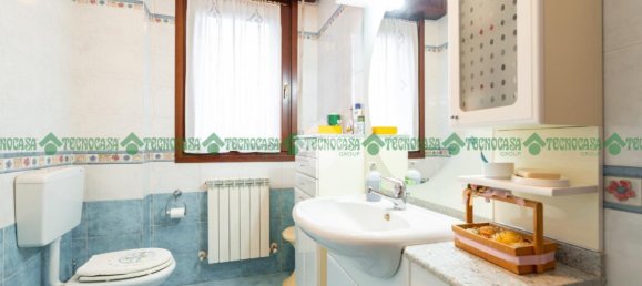 3غرفة شقة في Castelfranco Emilia, Italy رقم 4669 22