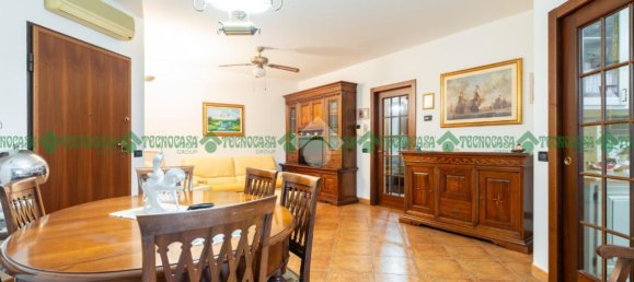 3غرفة شقة في Castelfranco Emilia, Italy رقم 4669 3