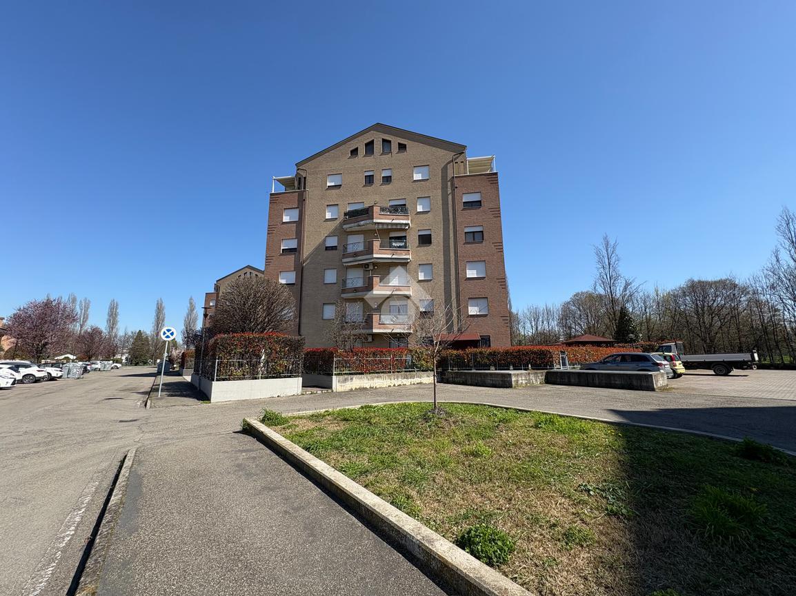 3غرفة شقة في Castelfranco Emilia, Italy رقم 4669