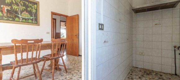 12 rooms House in Corinaldo, Italy No. 32958 17