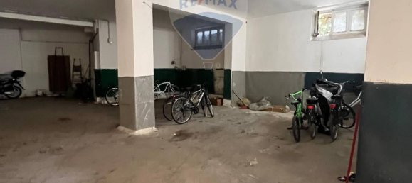 1 room Garage in Bari, Italy No. 127450 10