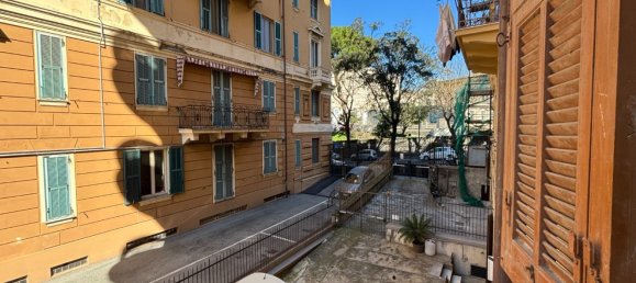 5غرفة شقة في Genoa, Italy رقم 27886 42