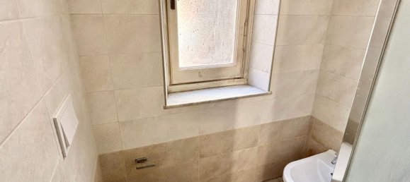 5غرفة شقة في Genoa, Italy رقم 27886 30