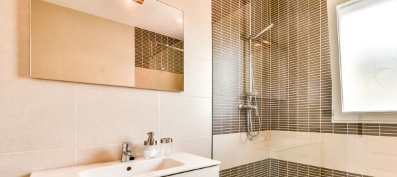 6 bedrooms Villa in Calpe, Spain No. 9119 21