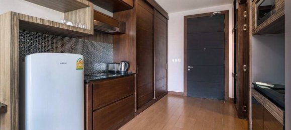 Studio in Phuket, Thailand No. 8583 6