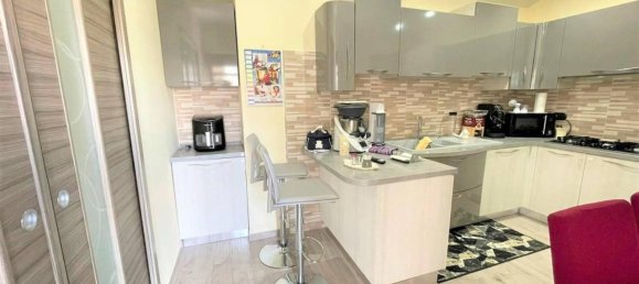 3غرفة بانتهاوس في Cervinara, Italy رقم 18474 21