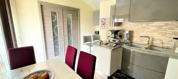 3غرفة بانتهاوس في Cervinara, Italy رقم 18474 14