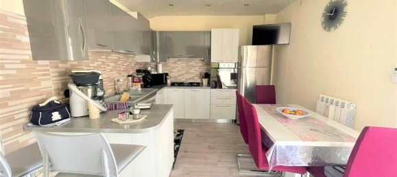 3غرفة بانتهاوس في Cervinara, Italy رقم 18474 5