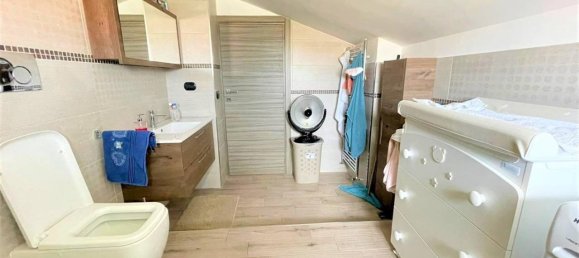 3غرفة بانتهاوس في Cervinara, Italy رقم 18474 25