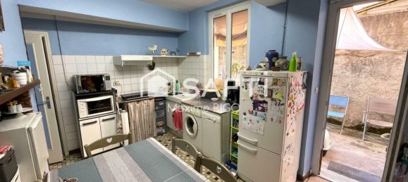 249m² Building in Marmande, France No. 278706 2