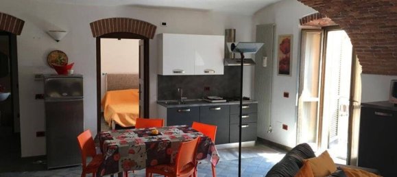 Квартира с 3 комнатами в Кунео, Италия № 177296 2