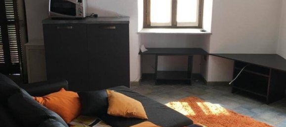 Квартира с 3 комнатами в Кунео, Италия № 177296 4