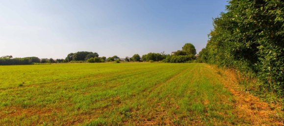 3550m² Land in Busto Arsizio, Italy No. 76437 6