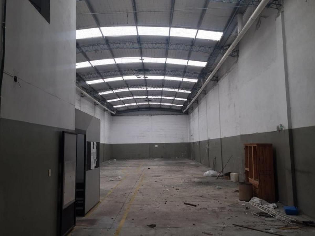  Commercial property in General San Martin, Argentina No. 109848