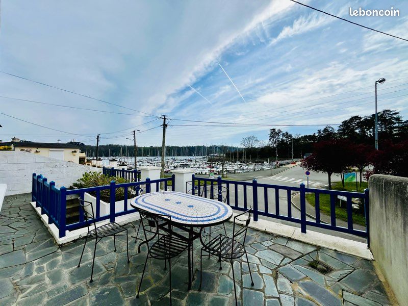 Дом с 3 спальнями в Лезардрьё, Франция № 326376