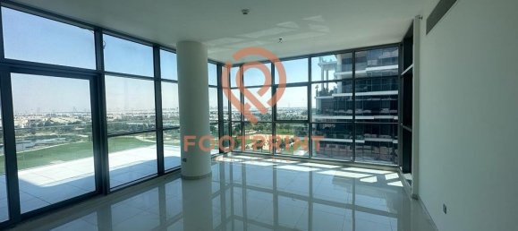 Apartamento T1 em Dubai, UAE N.º 24012 2