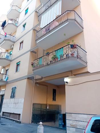 4-Zimmer Wohnung in Torre del Greco, Italy, Nr. 267831