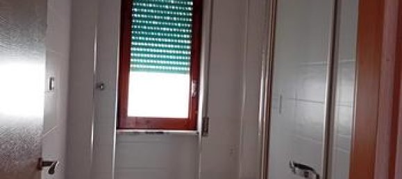 4-Zimmer Wohnung in Torre del Greco, Italy, Nr. 267831 5