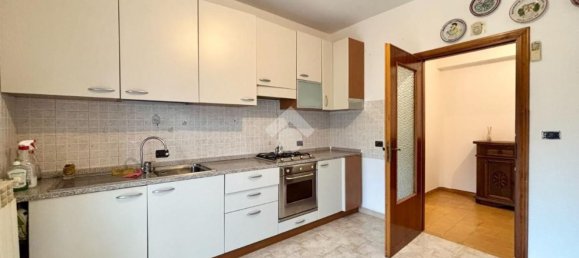 5-salle Appartement à Ronco Scrivia, Italy No. 88679 3