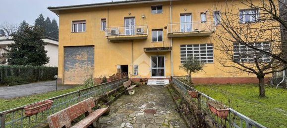 5-salle Appartement à Ronco Scrivia, Italy No. 88679 2