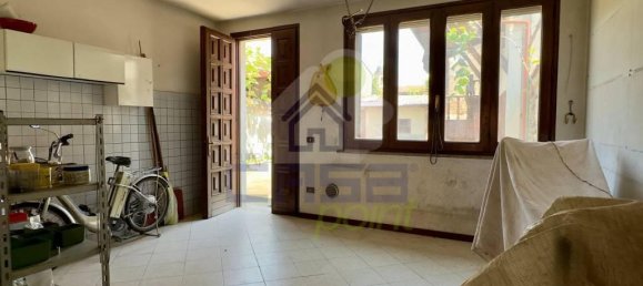 12 rooms House in Grumello Cremonese ed Uniti, Italy No. 159326 9