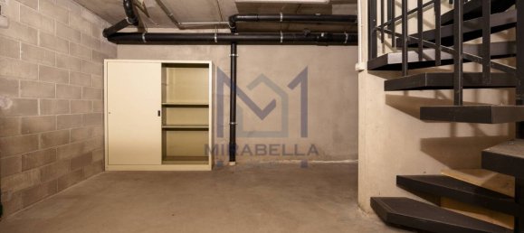 Propiedad comercial de 1 habitación en Lissone, Italy No. 232551 14