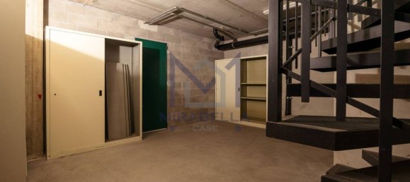 Propiedad comercial de 1 habitación en Lissone, Italy No. 232551 13