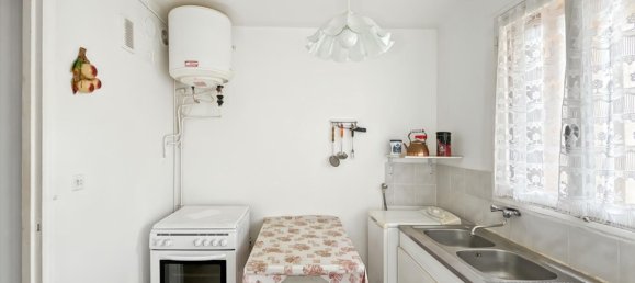2 chambres Appartement à L'Île-Rousse, France No. 156480 9