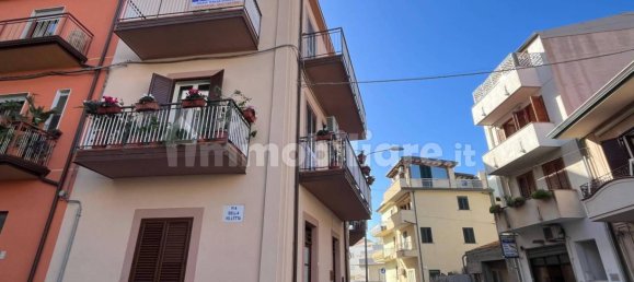 3 Schlafzimmer Wohnung in Capo d'Orlando, Italy, Nr. 71866 5