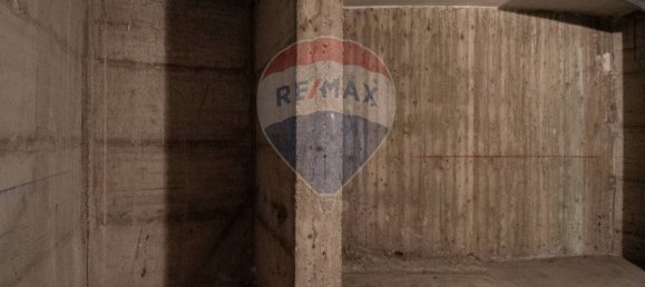 1 room Garage in Brescia, Italy No. 371655 4