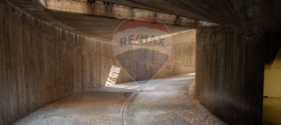 1 room Garage in Brescia, Italy No. 371655 8