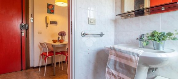 2 rooms Apartment in Ravenna, Italy No. 261309 8