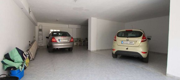 Вилла с 4 спальнями в Л'Альфас дель Пи, Испания № 4309 10